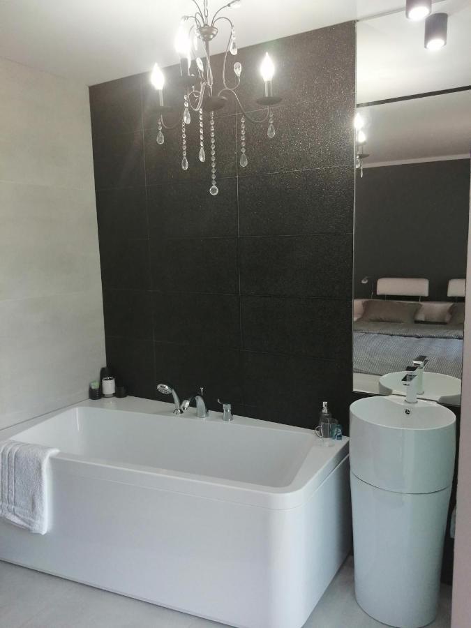 Nord Up Apartment ซาเลา ภายนอก รูปภาพ